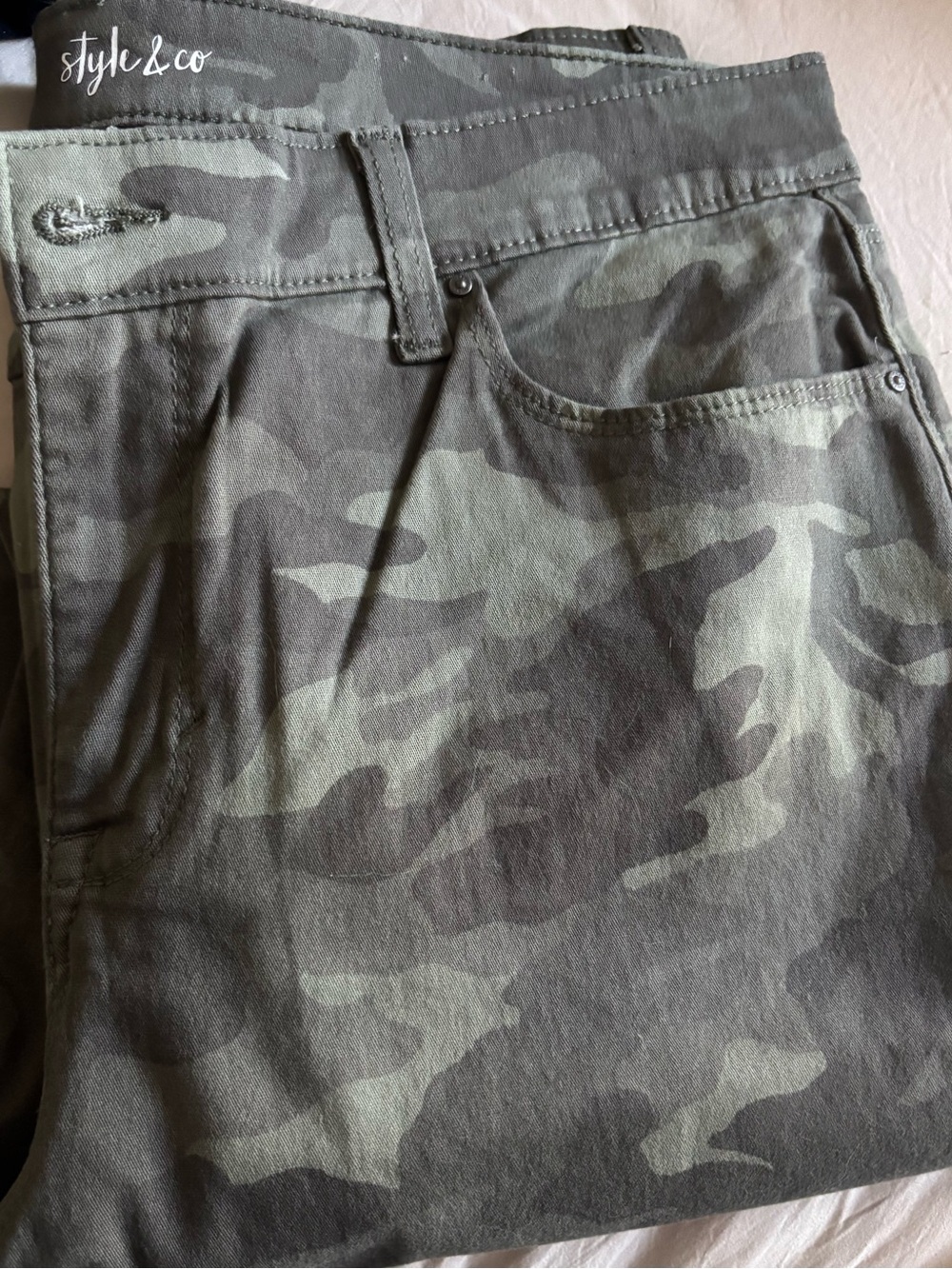 Style & Co. Women's Camo Skinny Pants - Olive